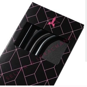 Jeffree Star black onyx reusable straws🖤